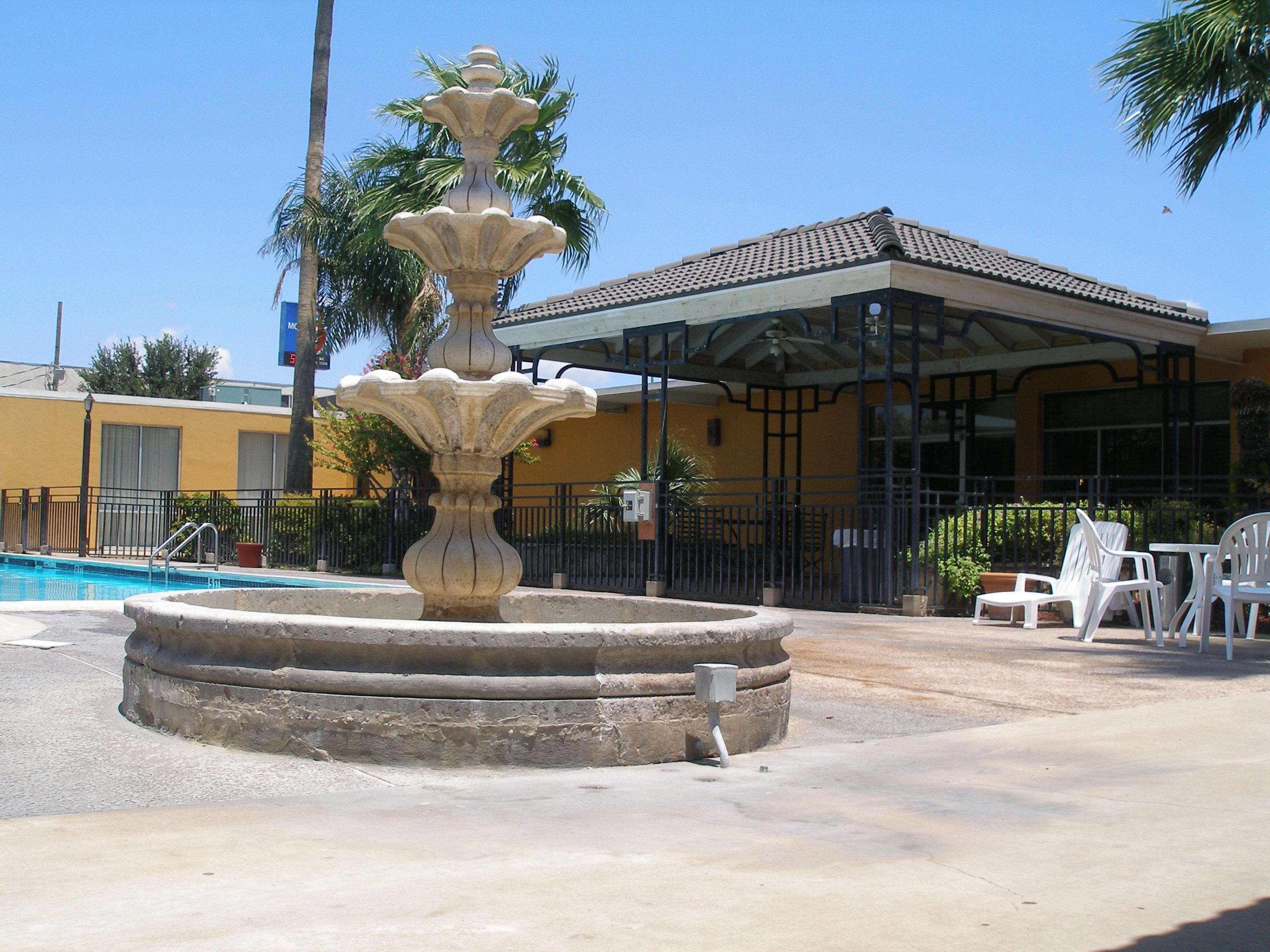 Americas Best Value Inn Ларедо Екстер'єр фото