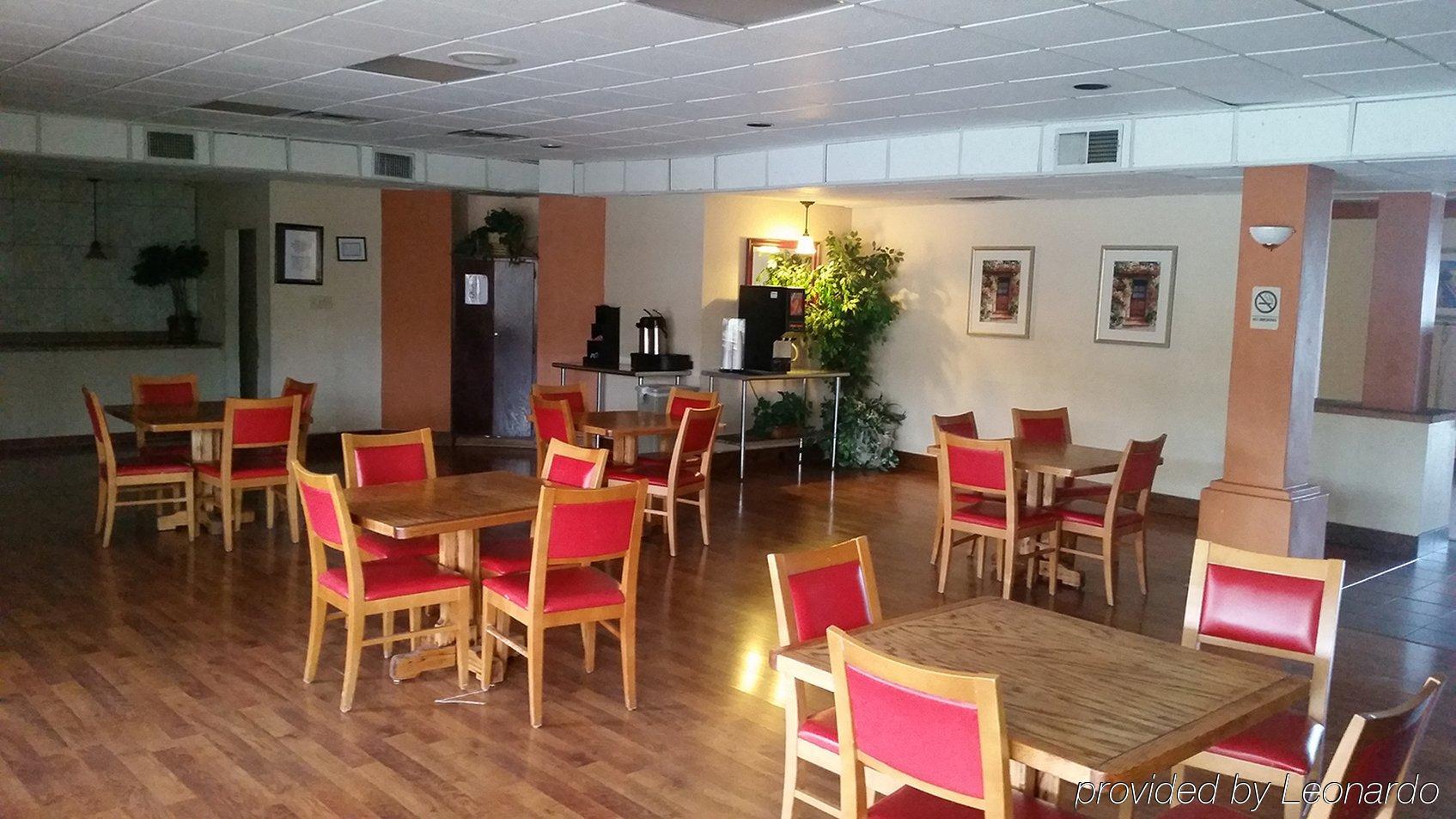 Americas Best Value Inn Ларедо Екстер'єр фото